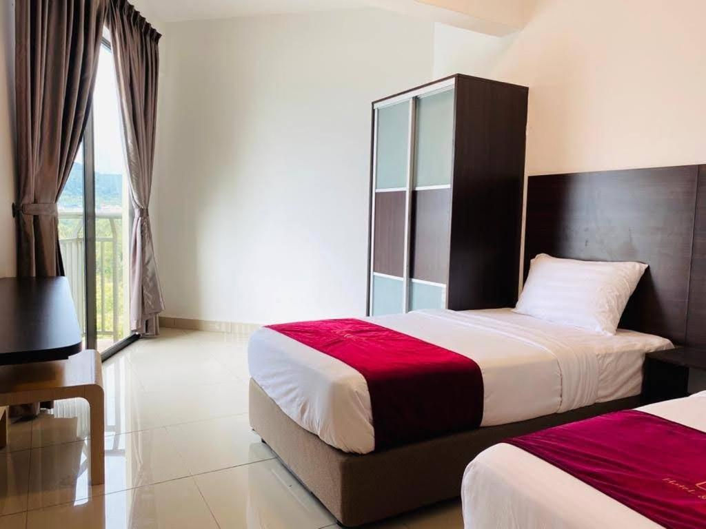 มารีน่า ไฮท์ โฮเต็ล เรสซิเดนซ์ Hotel ลุมุต ภายนอก รูปภาพ